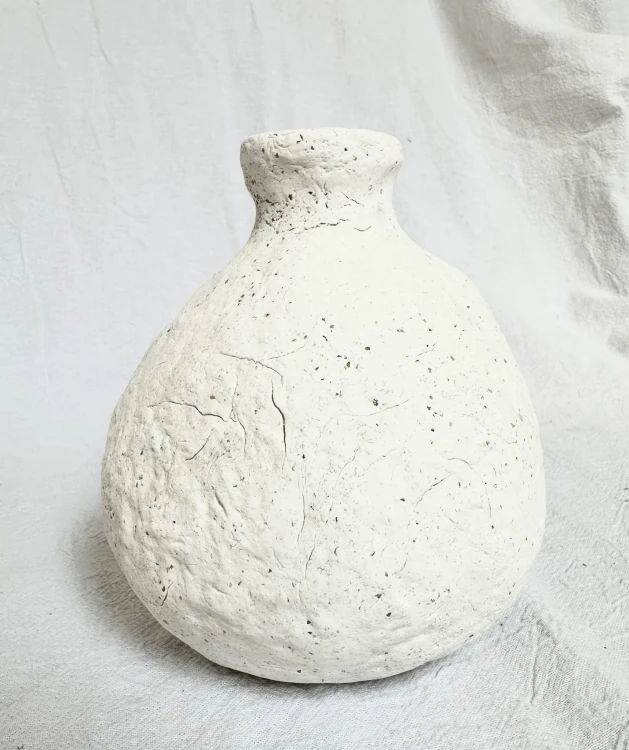 wazon-z-gliny-wabi-sabi.jpg