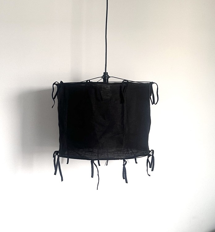 czarna-lampa-wisząca-lniana-japandi.jpg
