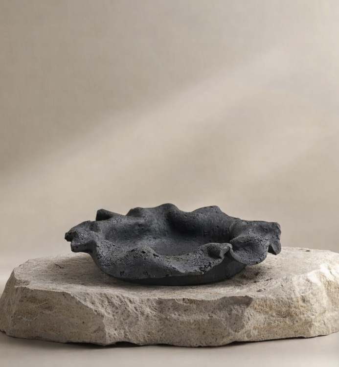 czarna-misa-z-gliny-wabi-sabi.jpg