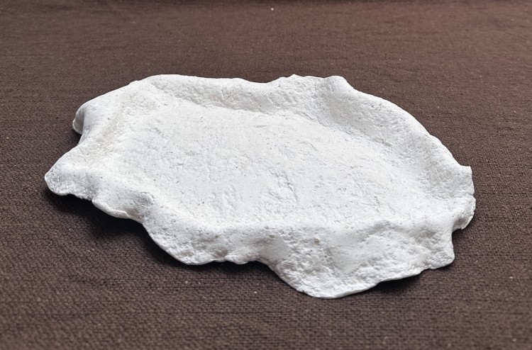 dekoracyjma-podstawka-efekt-kamioenia-japandi.jpg
